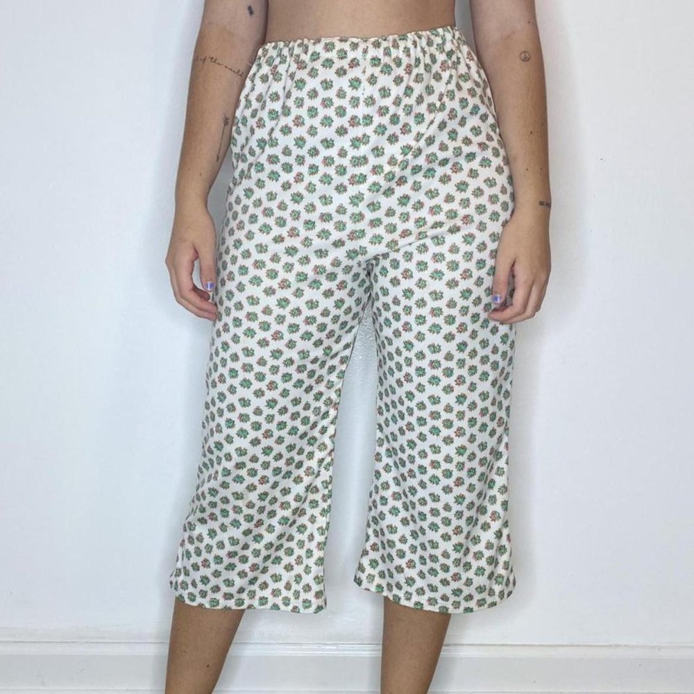 vintage floral capris